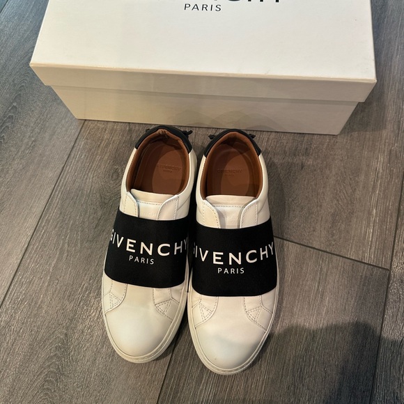 Givenchy Urban Street Sneakers 36.5 / 6.5 - Picture 4 of 15